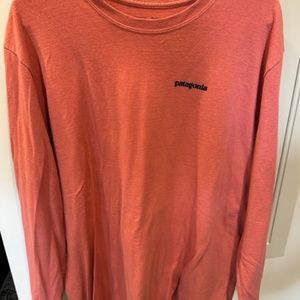 Patagonia mens size large long sleeve tee shirt.